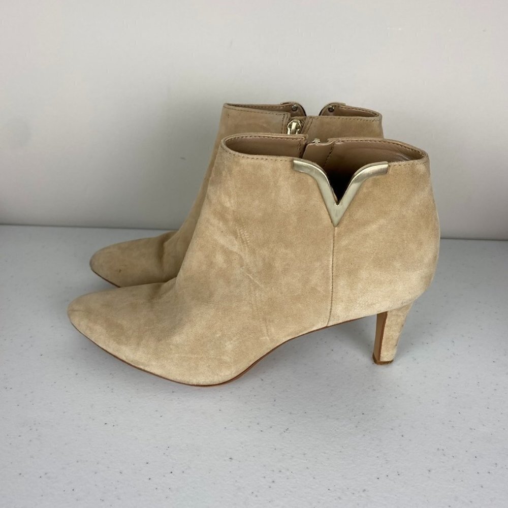 Vince Camuto Iylena Pointed Toe Heeled Booties Tan Suede Womens 9‎